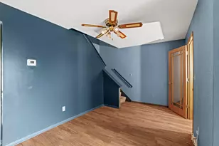 8657 N 72nd St, Milwaukee, WI 53223 - Photo 7