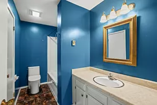 8657 N 72nd St, Milwaukee, WI 53223 - Photo 15