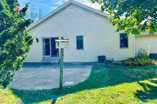 1937 Kaat Ln, Wilson, WI 53081 - Photo 31