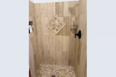 215  Emerald Dr, Racine, WI 53406 - Photo 17