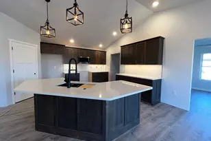 356 Weston Rd, Holmen, WI 54636 - Photo 3