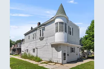 1332 S 9th St, Sheboygan, WI 53081 - Photo 1