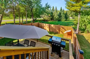 W165N10401 Wagon Trail, Germantown, WI 53022 - Photo 19