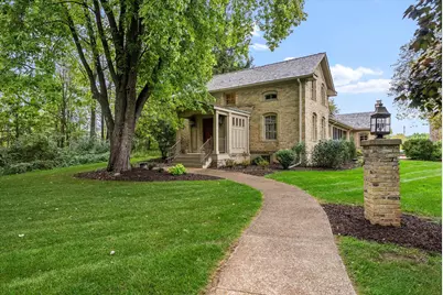 7918  Pleasant Valley Rd, Cedarburg, WI 53080 - Photo 81