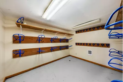 7918  Pleasant Valley Rd, Cedarburg, WI 53080 - Photo 93