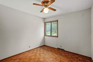 114 Carpenter Ct, Mukwonago, WI 53149 - Photo 23