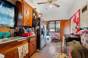 1919 S 7th St, Milwaukee, WI 53204 - Photo 5