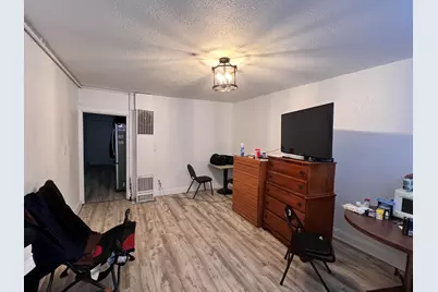 2445 S 5th Pl #2445A, Milwaukee, WI 53207 - Photo 3