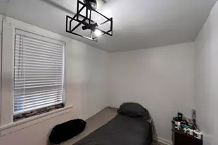 2445 S 5th Pl, Milwaukee, WI 53207 - Photo 7