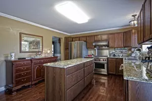 410 Kensington Ct, Williams Bay, WI 53191 - Photo 5