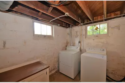 712  Cleveland Ave, Racine, WI 53405 - Photo 31