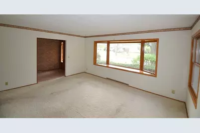 1252 W Laurel St, Whitewater, WI 53190 - Photo 17