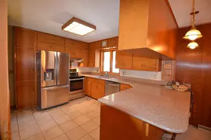 1252 W Laurel St, Whitewater, WI 53190 - Photo 9