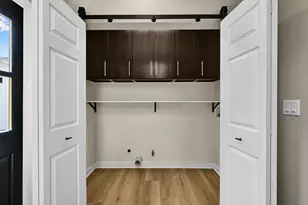 29032 Kramer Dr, Racine, WI 53185 - Photo 11