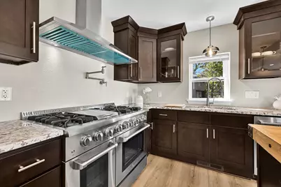 29032  Kramer Dr, Racine, WI 53185 - Photo 15