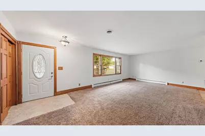 727  Garfield Ave, Viroqua, WI 54665 - Photo 9