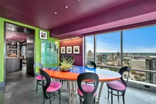 923 E Kilbourn Ave, Milwaukee, WI 53202 - Photo 17