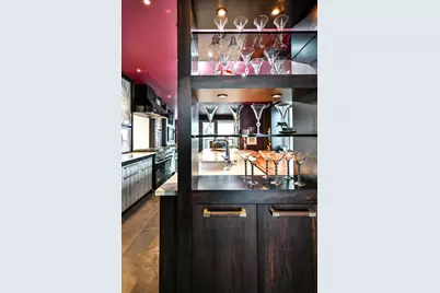 923 E Kilbourn Ave #3000, Milwaukee, WI 53202 - Photo 27