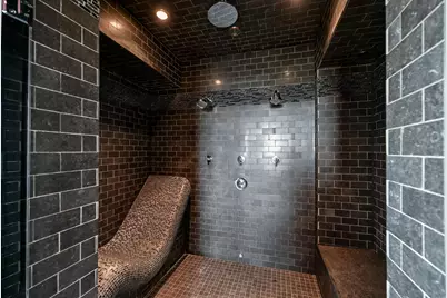 923 E Kilbourn Ave #3000, Milwaukee, WI 53202 - Photo 45