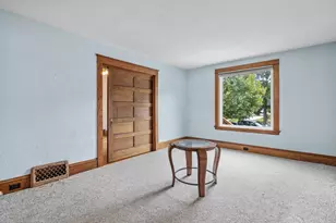 2122 N 8th St, Sheboygan, WI 53081 - Photo 7