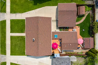 2206 N Main St, Racine, WI 53402 - Photo 39