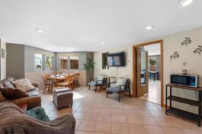 2206 N Main St, Racine, WI 53402 - Photo 13