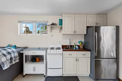 2206 N Main St, Racine, WI 53402 - Photo 15