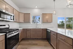 516 Dragonfly Dr, Genoa City, WI 53128 - Photo 3