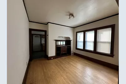 2554 N 51st St, Milwaukee, WI 53210 - Photo 11