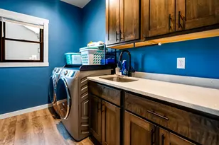 618 Silver Dr, Holmen, WI 54636 - Photo 17