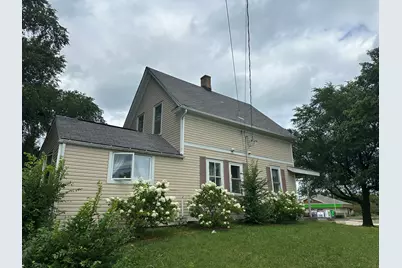 9473 S Chicago Rd, Oak Creek, WI 53154 - Photo 7