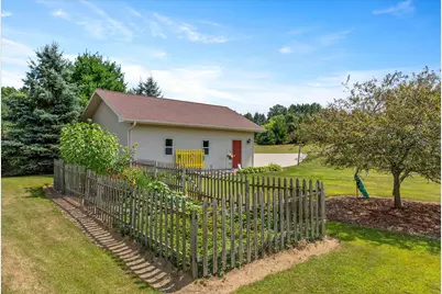 2080  St Patrick Cir, Erin, WI 53027 - Photo 33