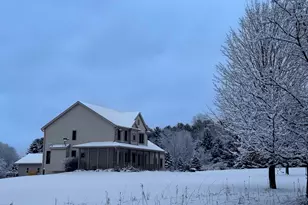 2080 St Patrick Cir, Erin, WI 53027 - Photo 3