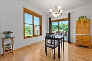 2080 St Patrick Cir, Erin, WI 53027 - Photo 11