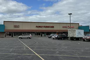 2300 Rapids Dr, Racine, WI 53404 - Photo 3