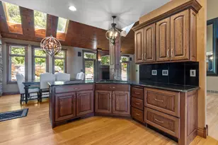 1803 Ironwood Pl, Onalaska, WI 54650 - Photo 9