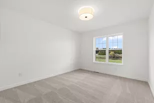 N174W20671 Laurel Springs Cir, Jackson, WI 53037 - Photo 19