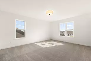 N174W20671 Laurel Springs Cir, Jackson, WI 53037 - Photo 13