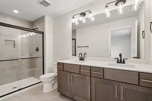 N174W20616 Laurel Springs Cir, Jackson, WI 53037 - Photo 13