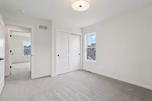 N174W20616 Laurel Springs Cir, Jackson, WI 53037 - Photo 19