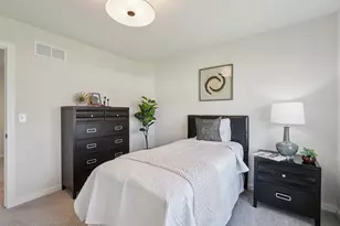 779 Kohlwey Dr, Grafton, WI 53024 - Photo 27