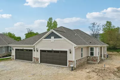 W204N17669  Laurel Pl #602, Jackson, WI 53037 - Photo 1