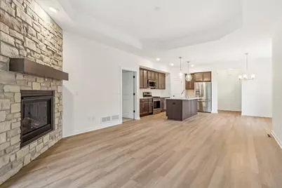 W204N17665  Laurel Pl #601, Jackson, WI 53037 - Photo 11