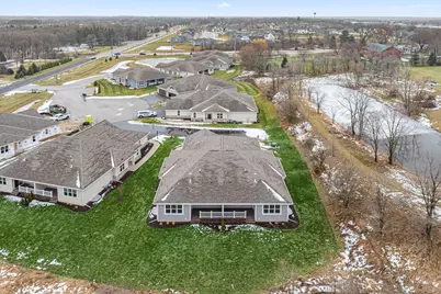 W204N17695  Laurel Pl #702, Jackson, WI 53037 - Photo 21