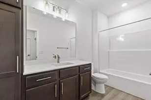 W204N17697 Laurel Pl, Jackson, WI 53037 - Photo 19