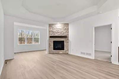 W204N17697  Laurel Pl #701, Jackson, WI 53037 - Photo 7