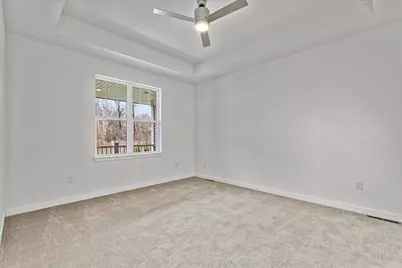 W204N17697  Laurel Pl #701, Jackson, WI 53037 - Photo 11