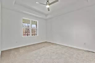 W204N17697 Laurel Pl, Jackson, WI 53037 - Photo 11