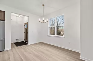 W204N17697 Laurel Pl, Jackson, WI 53037 - Photo 5