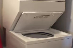 270 E Highland Ave, Milwaukee, WI 53202 - Photo 11